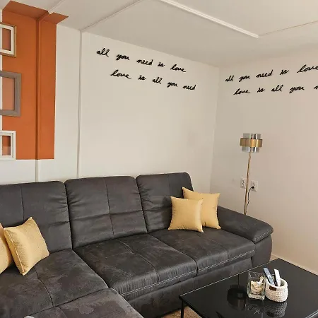 Days-panoramic City/sea View Apartman *