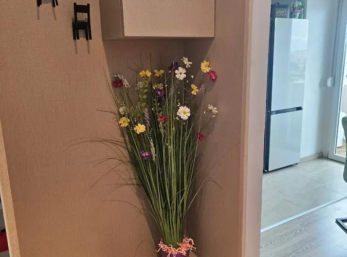 Apartment Days-panoramic City/sea View *